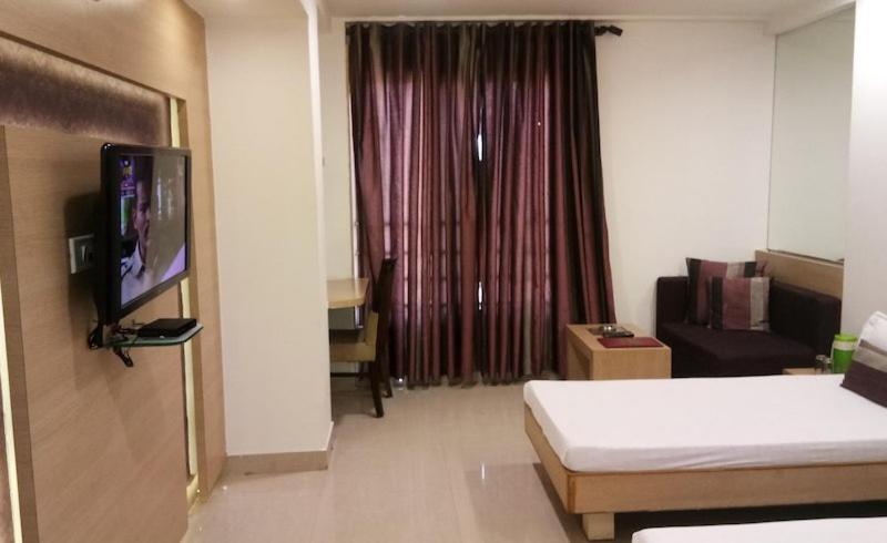 Hotel Banjara Bhopal Exterior photo