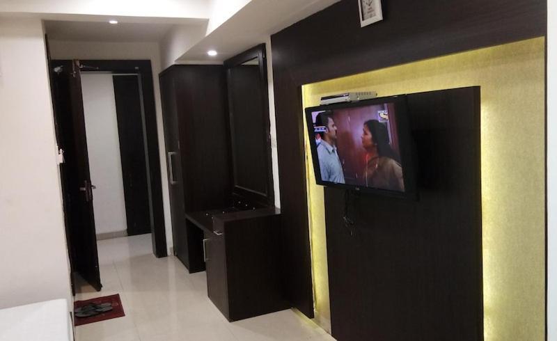 Hotel Banjara Bhopal Exterior photo